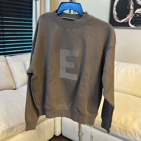 Essentials “E” Sweatshirt - Picture 3 of 6